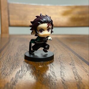 Demon Slayer (Kimetsu no Yaiba) small Tanjiro Kamado figure, Mt Natagumo Version